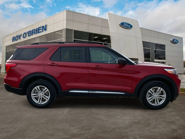 Certified 2023 Ford Explorer XLT w/ Equipment Group 202A image 6