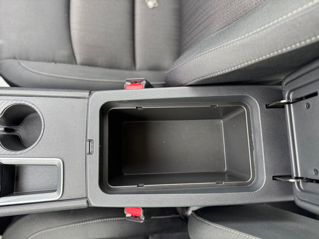 Used 2025 Nissan Altima 2.5 SV FWD image 27