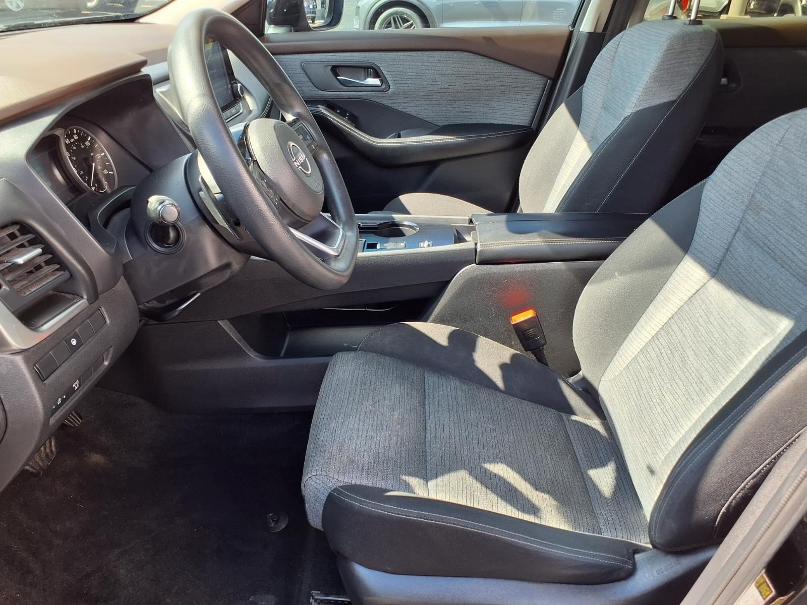 Used 2023 Nissan Rogue SV FWD image 14