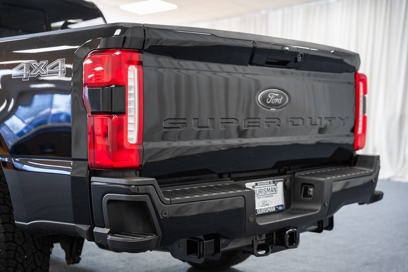 Certified 2024 Ford F250 Lariat w/ Lariat Ultimate Package image 6