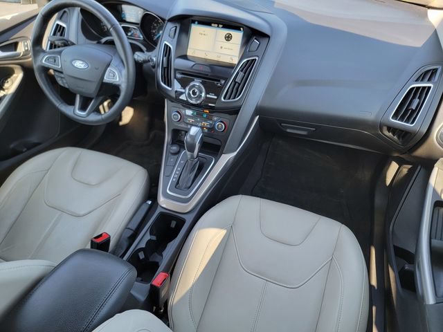 Certified 2018 Ford Focus Titanium w/ Titanium Technology Package FWD image 39
