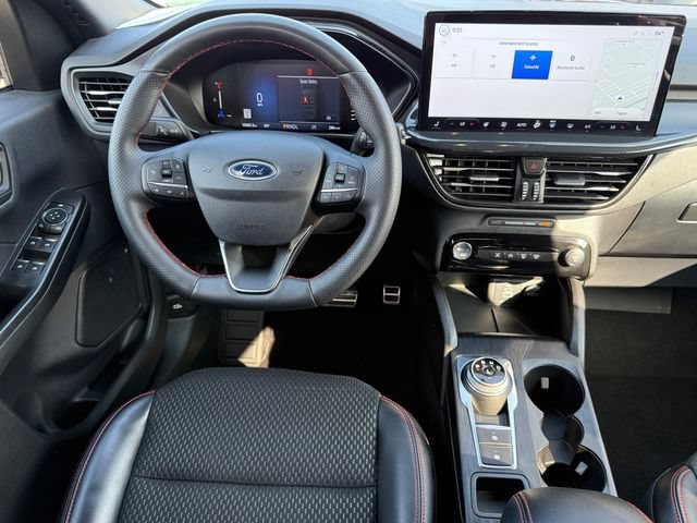 Certified 2024 Ford Escape ST-Line w/ Tech Pack #1 AWD/4WD image 9