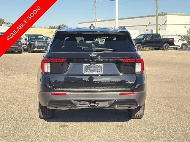 Certified 2025 Ford Explorer ST-Line AWD/4WD image 7
