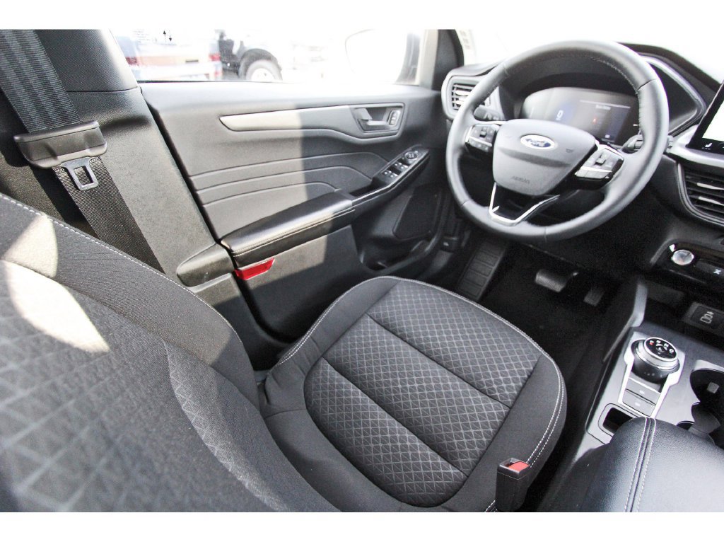 Certified 2025 Ford Escape Active w/ Tech Pack #1 FWD image 10