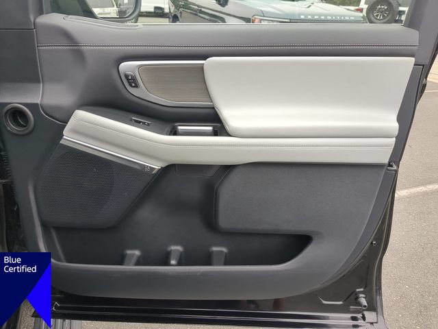 Certified 2025 Ford Expedition Platinum AWD/4WD image 36