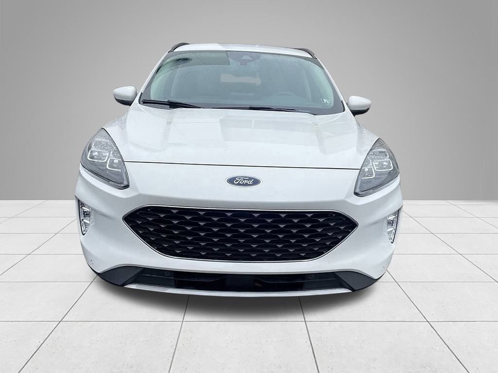 Certified 2020 Ford Escape Titanium image 5