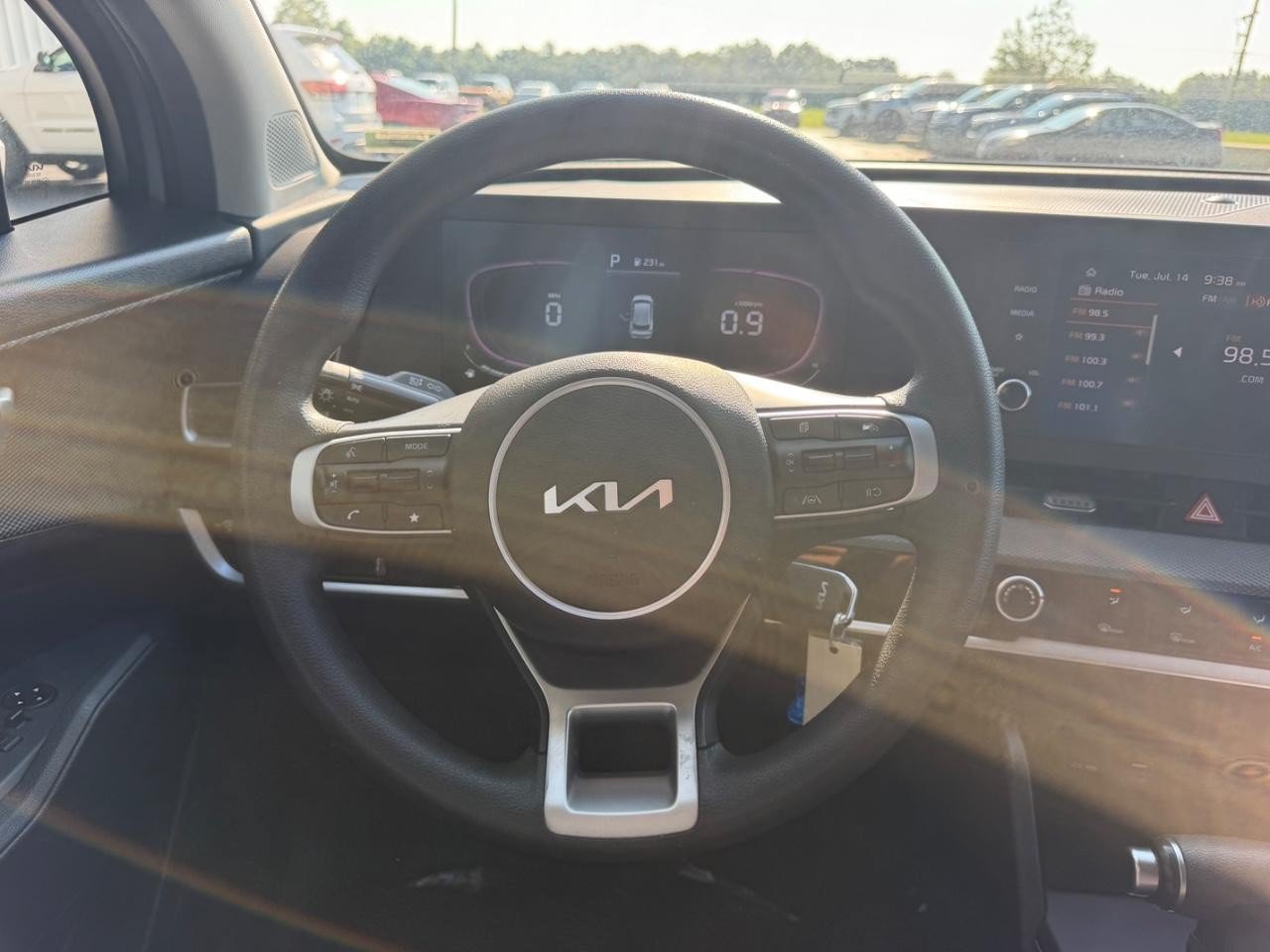Used 2024 Kia Sportage LX AWD/4WD image 11