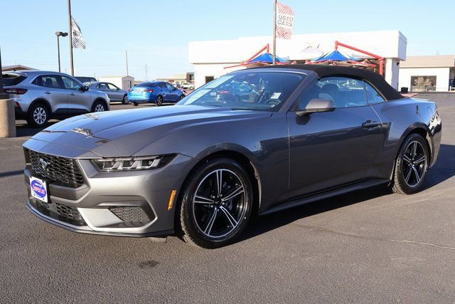 Certified 2025 Ford Mustang Premium image 11