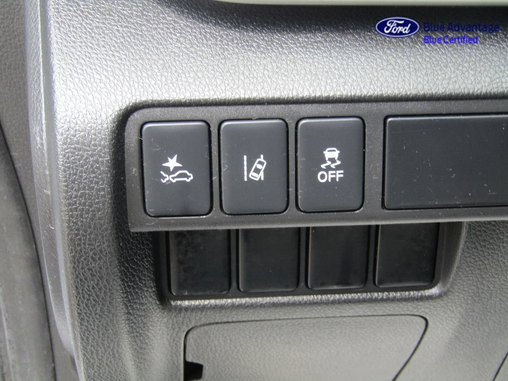 Used 2023 Mitsubishi Eclipse Cross SEL AWD/4WD image 29