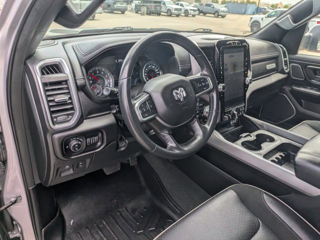 Used 2023 RAM 1500 Laramie AWD/4WD image 9