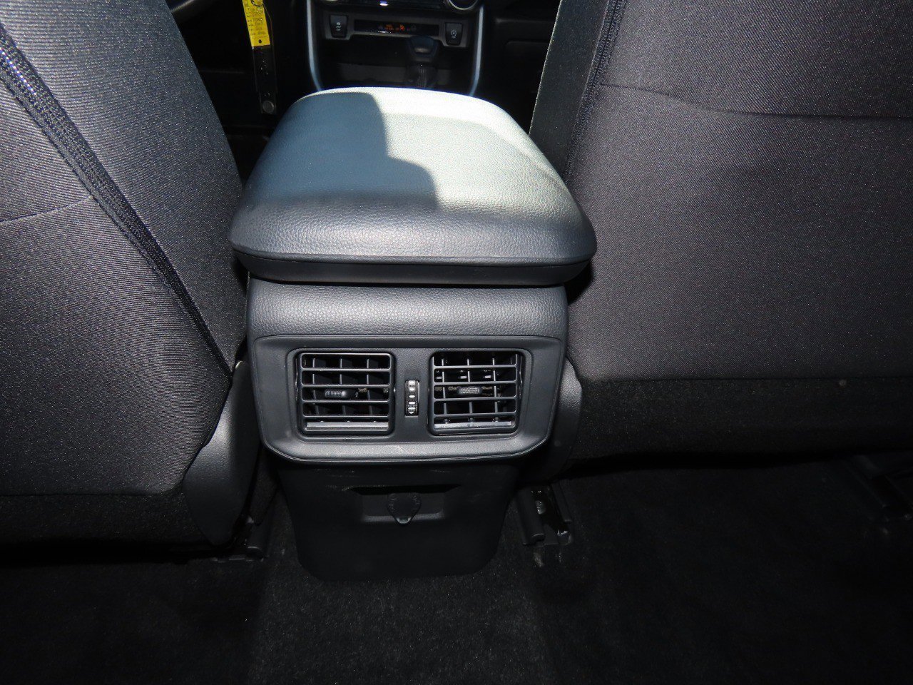 Used 2024 Toyota RAV4 LE image 21