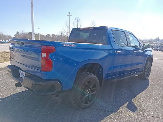 Used 2023 Chevrolet Silverado 1500 Custom Trail Boss w/ LPO, Dark Essentials Package image 5