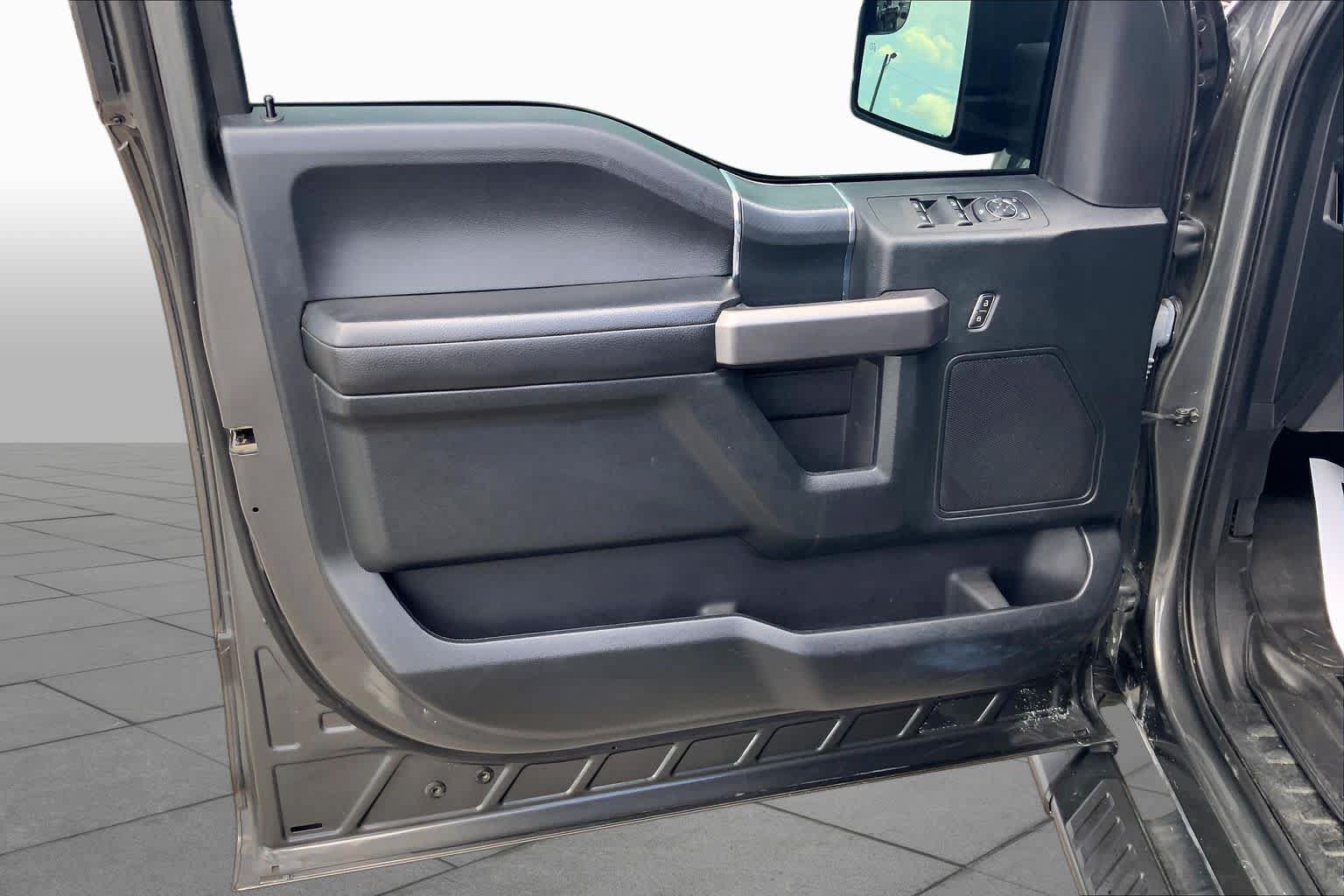 Certified 2019 Ford F150 XLT w/ Equipment Group 302A Luxury AWD/4WD image 22