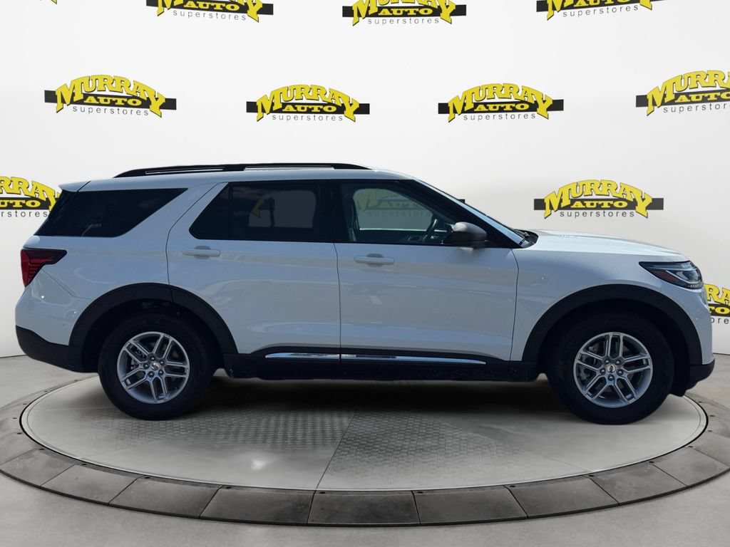 Certified 2025 Ford Explorer Active w/ Active Comfort Package RWD image 6