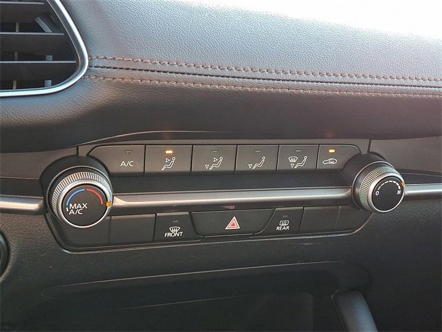 Used 2022 MAZDA MAZDA3 s image 15