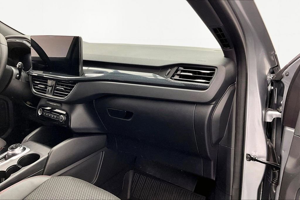 Certified 2023 Ford Escape ST-Line Elite image 17