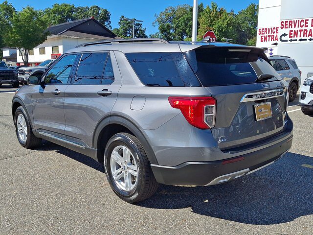 Certified 2023 Ford Explorer XLT w/ Equipment Group 202A AWD/4WD image 13