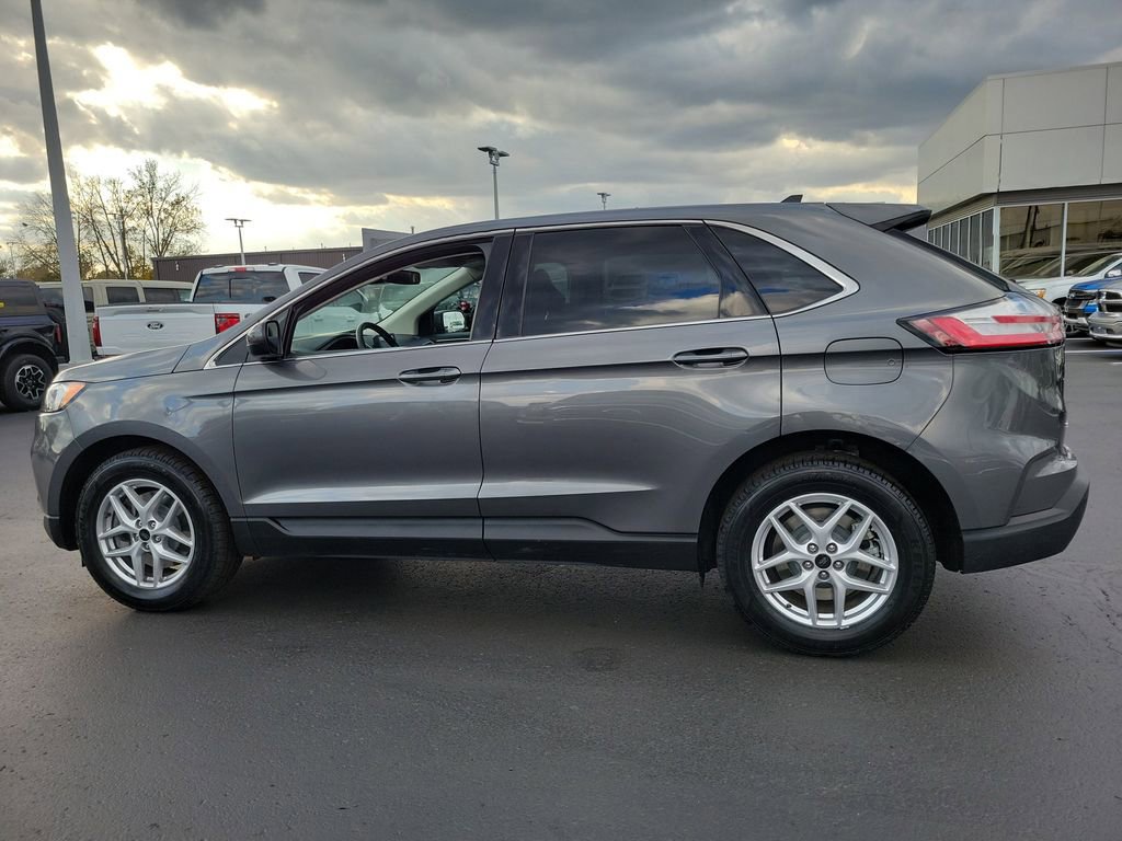 Certified 2024 Ford Edge SEL image 2