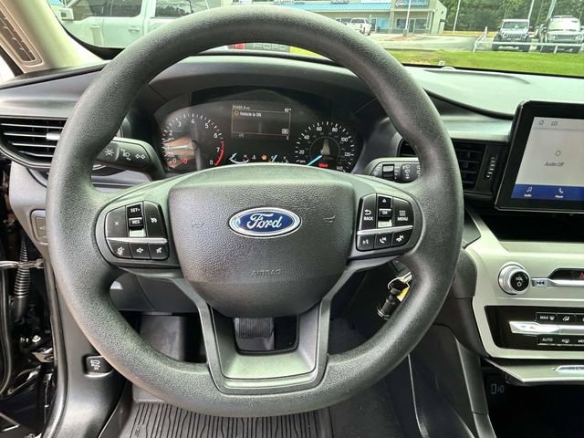 Certified 2024 Ford Explorer 2WD image 29