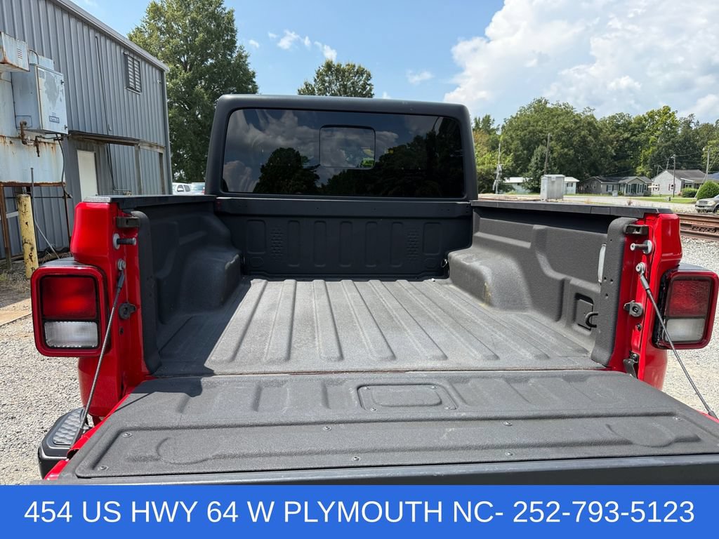 Used 2022 Jeep Gladiator Sport AWD/4WD image 16