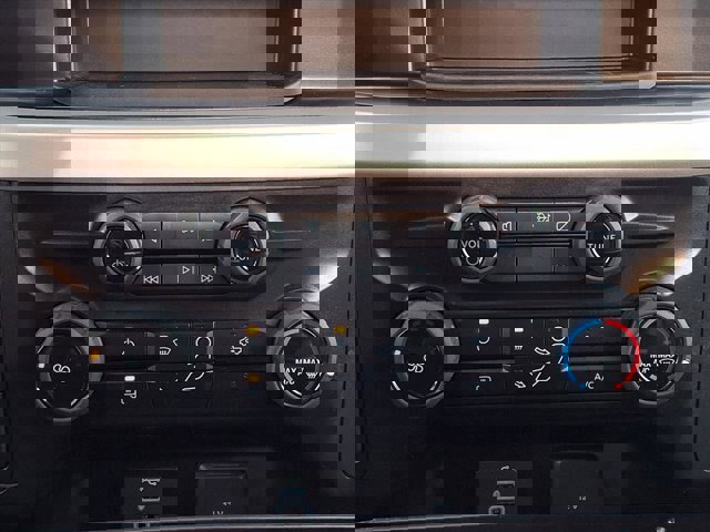 Certified 2024 Ford F250 XL w/ Snow Plow Prep Package image 11