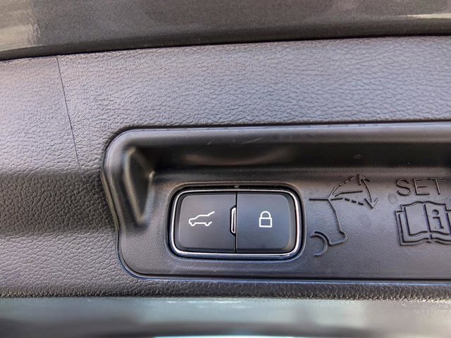 Certified 2025 Ford Explorer Active AWD/4WD image 29
