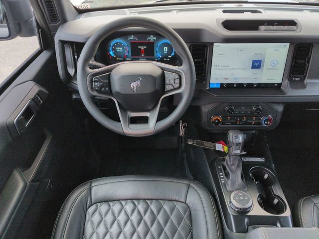 Certified 2025 Ford Bronco 4-Door AWD/4WD image 17