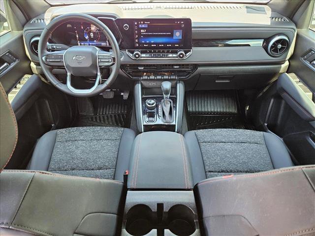 Used 2023 Chevrolet Colorado Z71 w/ Z71 Convenience Package 2 image 19