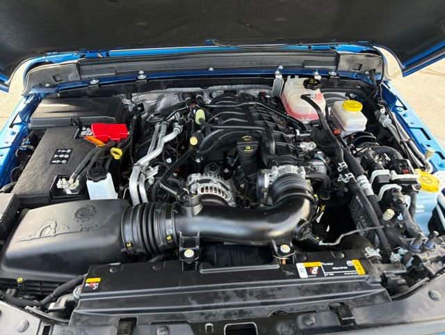 Used 2024 Jeep Wrangler Unlimited Sport AWD/4WD image 9