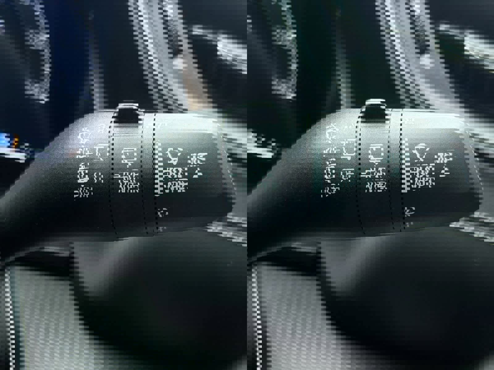 Used 2025 Jeep Grand Cherokee Laredo X image 28