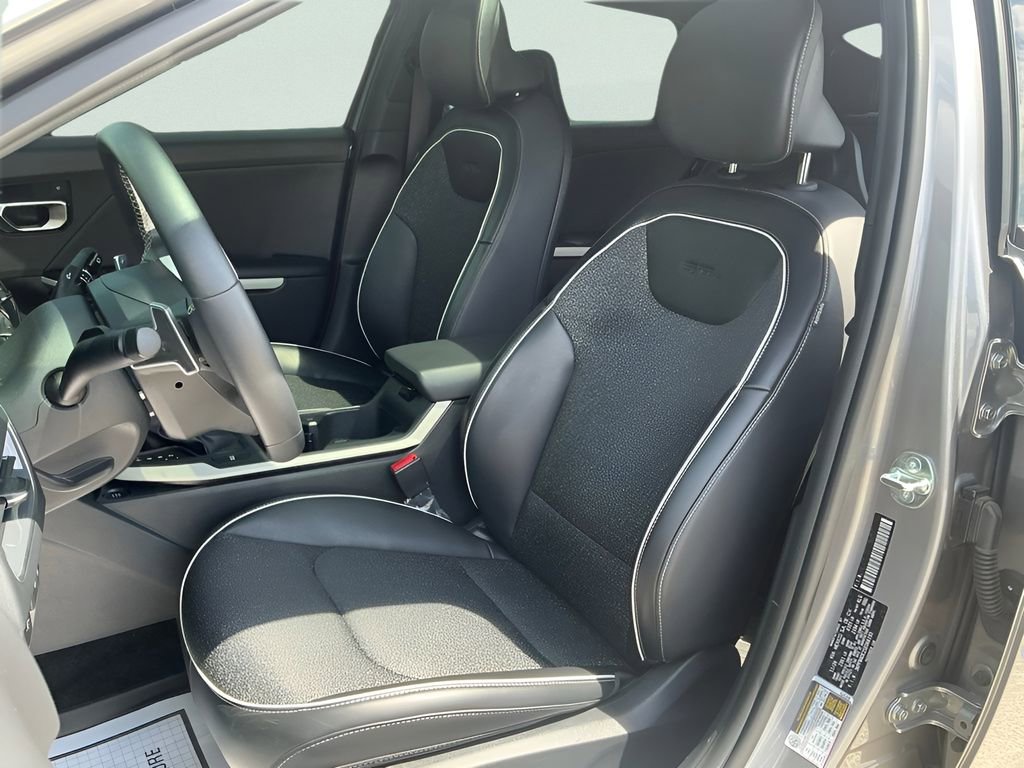 Used 2025 Kia K4 GT-Line w/ GT-Line Sunroof Package FWD image 20