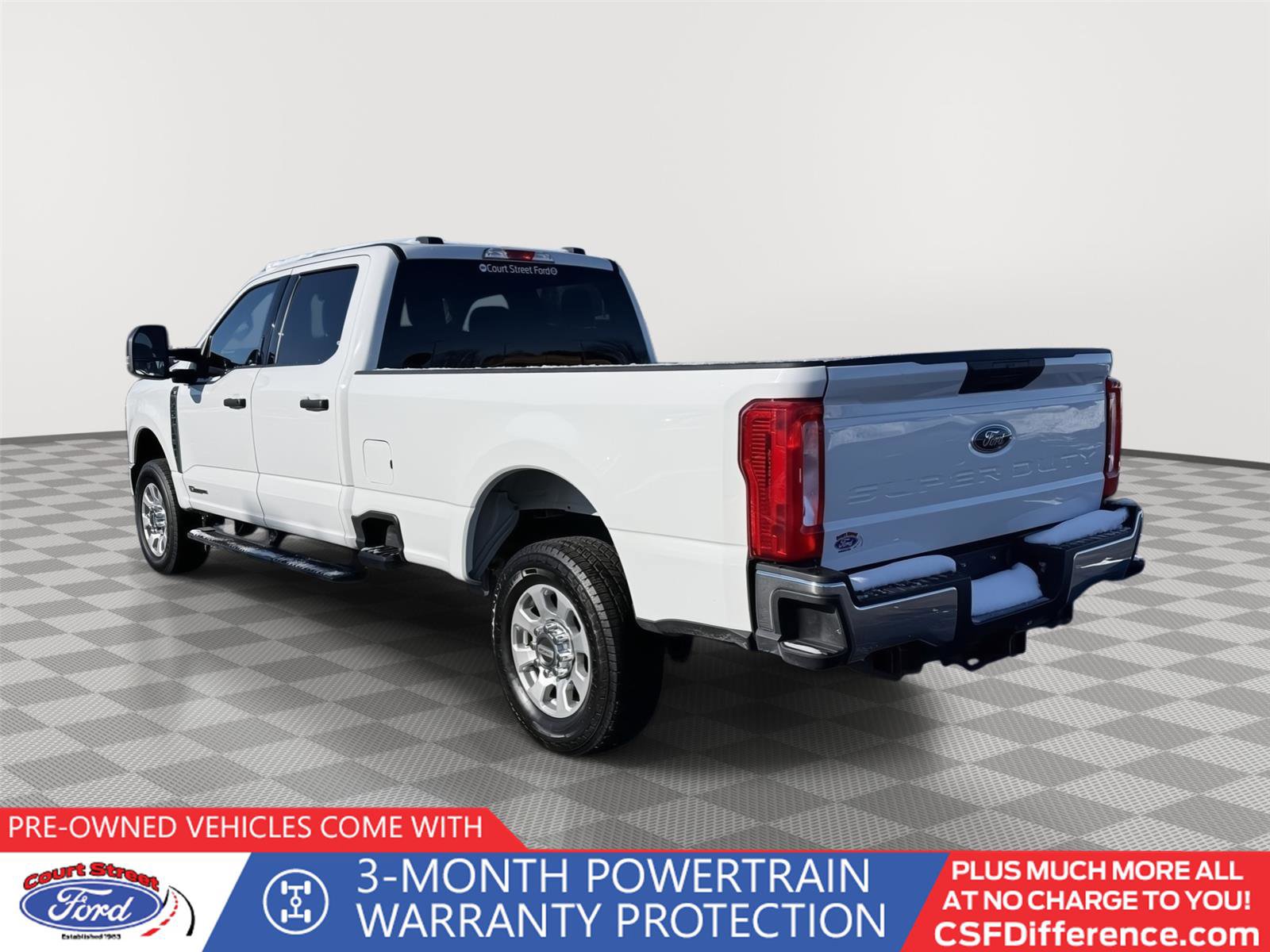 Certified 2024 Ford F250 XLT image 3