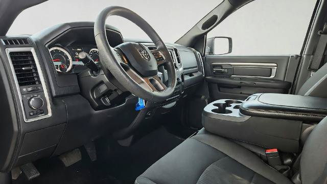 Used 2024 RAM 1500 Warlock RWD image 9