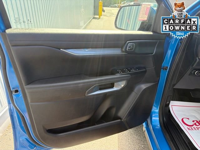 Certified 2025 Ford Ranger Lariat w/ Black Appearance Package AWD/4WD image 11