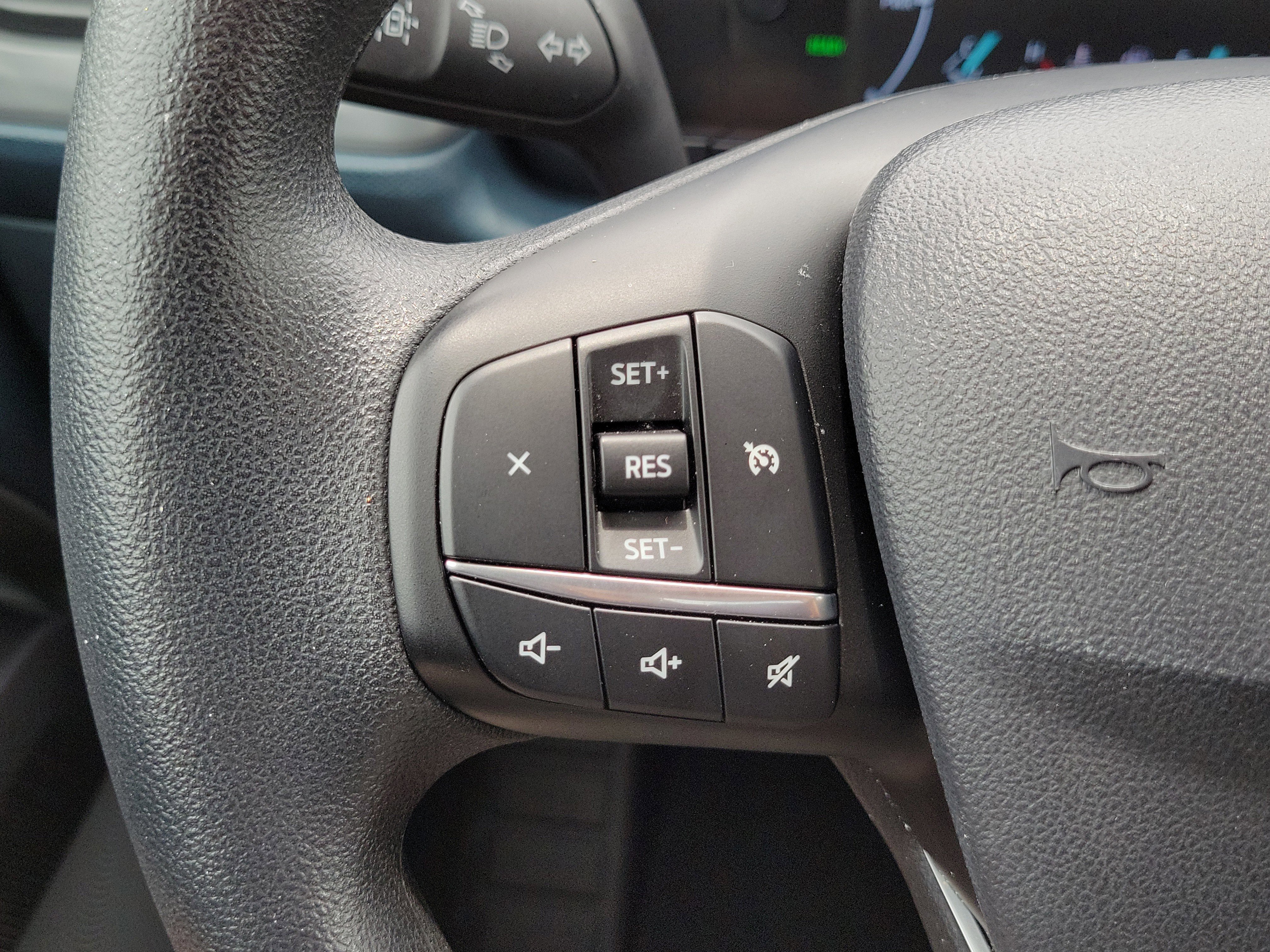 Certified 2024 Ford Maverick XL FWD image 23