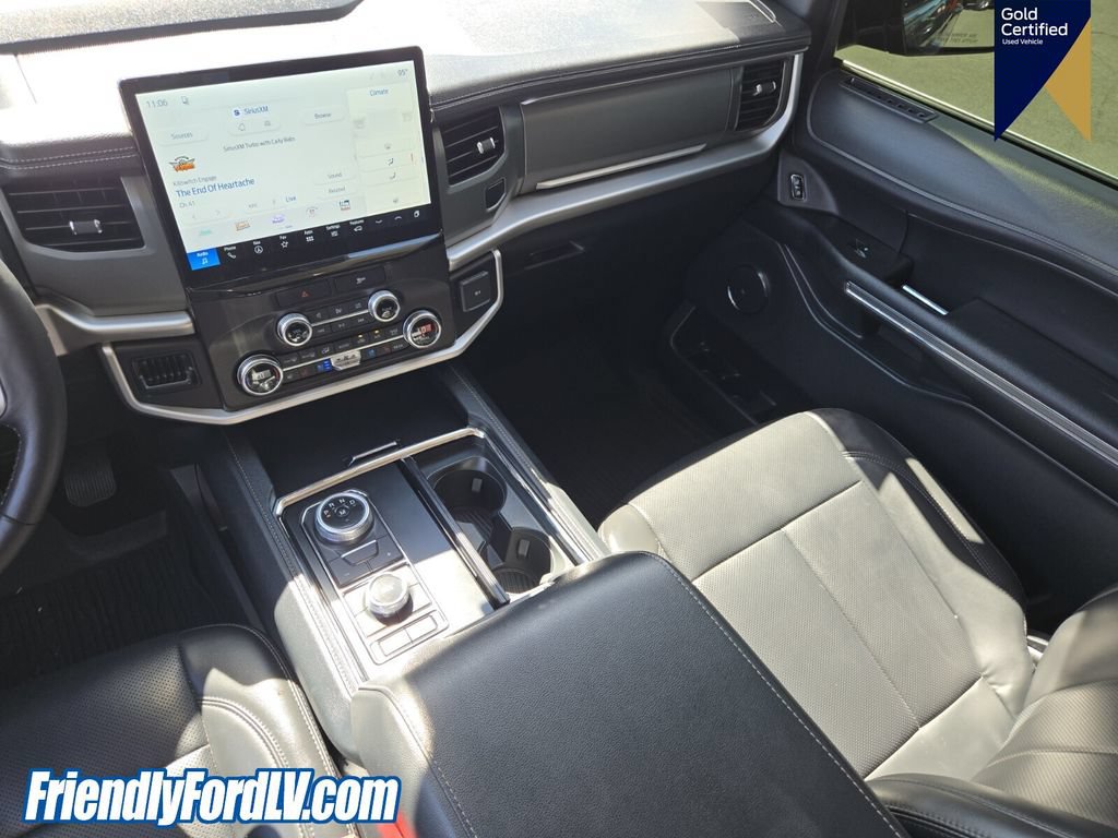 Certified 2023 Ford Expedition XLT AWD/4WD image 16