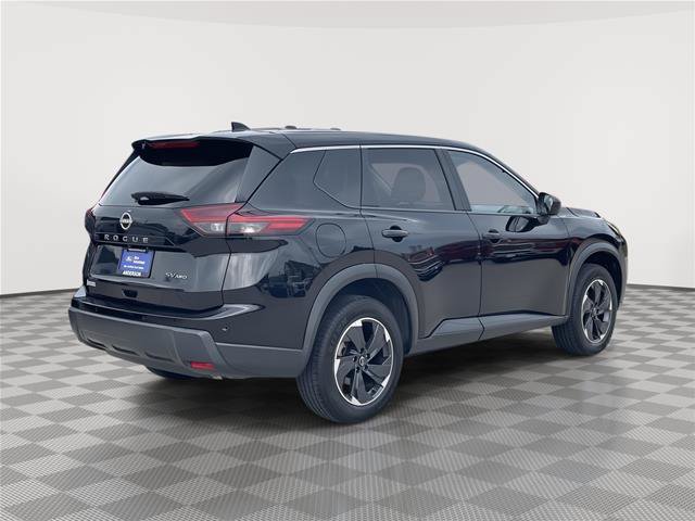 Used 2024 Nissan Rogue SV AWD/4WD image 7