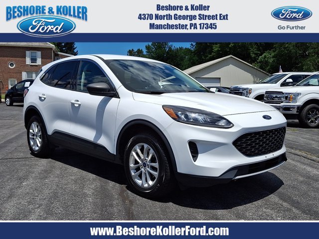 Certified 2022 Ford Escape SE w/ Convenience Package AWD/4WD image 1