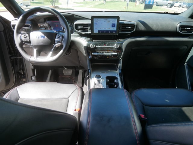 Certified 2024 Ford Explorer ST-Line w/ Class IV Trailer Tow Package AWD/4WD image 20