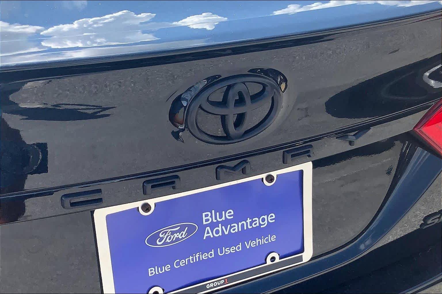Used 2019 Toyota Camry SE w/ Convenience Package FWD image 31