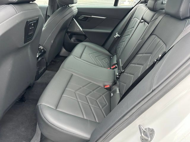 Used 2025 BMW 530i xDrive w/ Premium Package AWD/4WD image 11