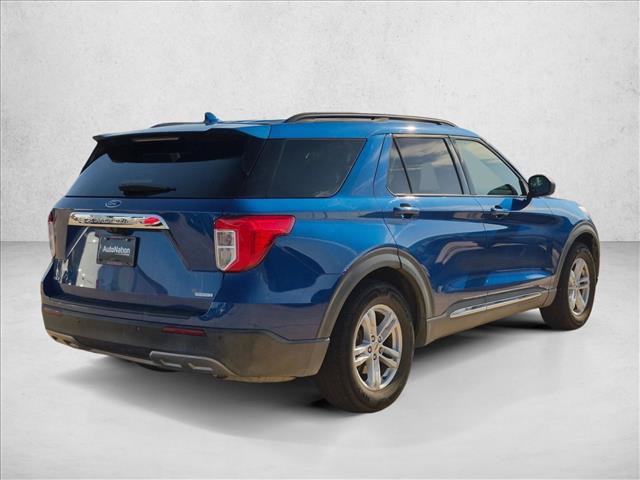 Certified 2020 Ford Explorer XLT w/ Equipment Group 202A RWD image 5