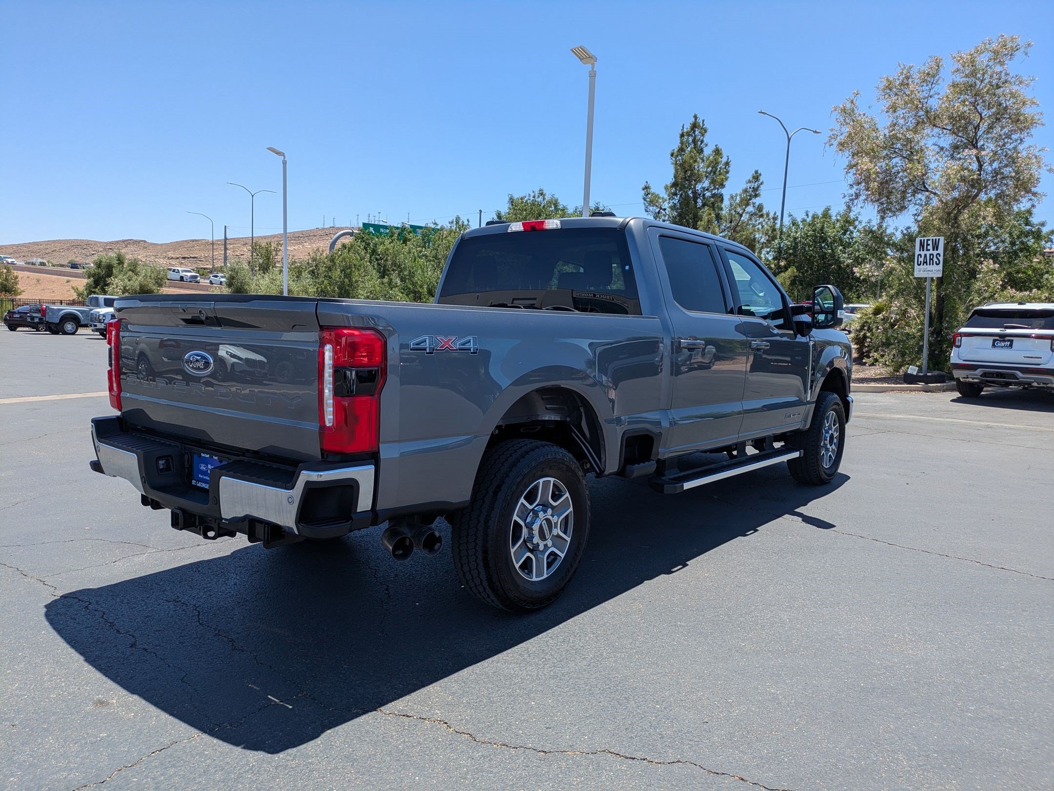 Certified 2025 Ford F250 Lariat AWD/4WD image 3
