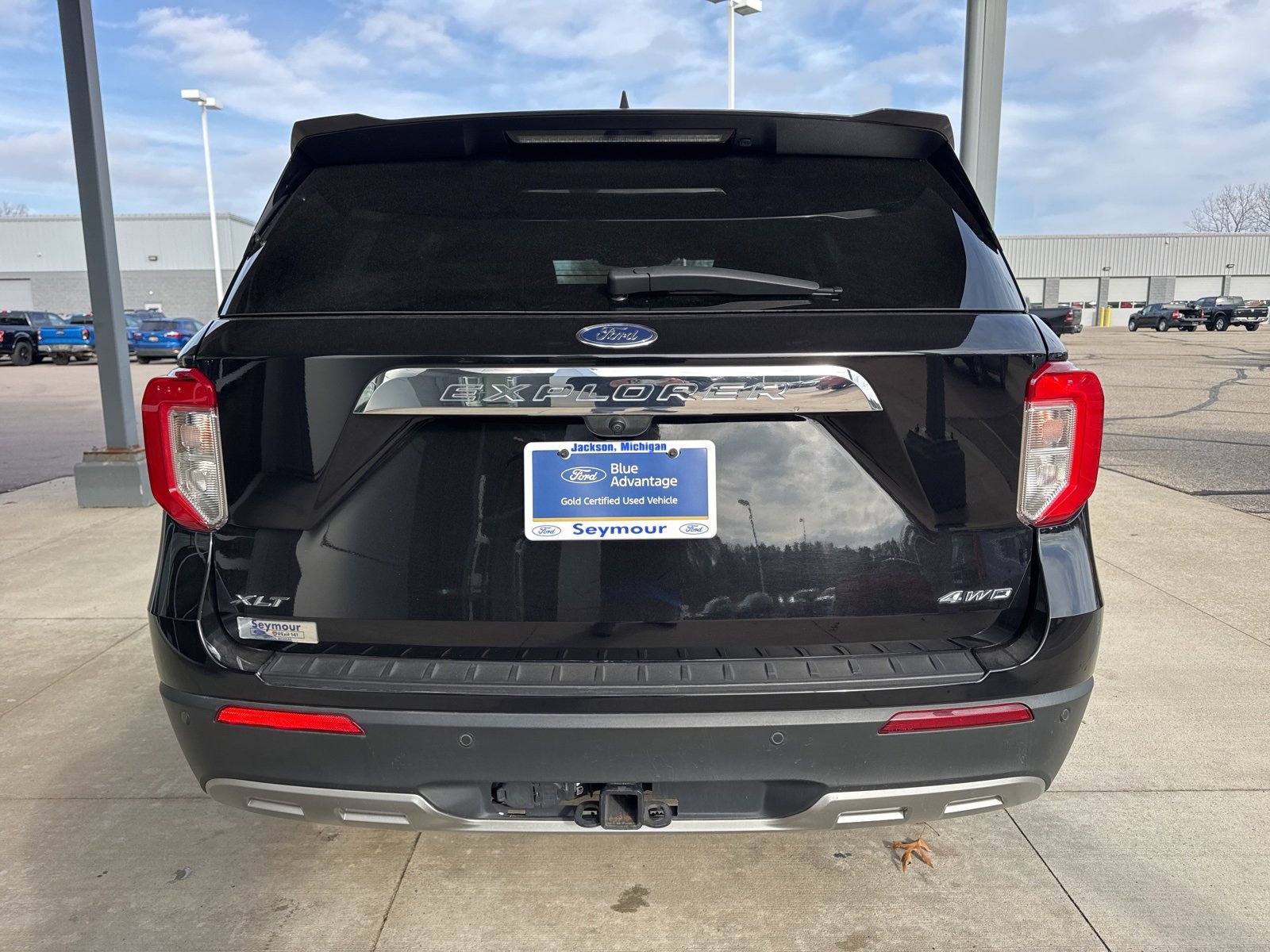 Certified 2023 Ford Explorer XLT w/ Equipment Group 202A image 6