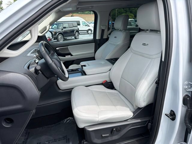 Certified 2025 Ford Expedition Max Platinum AWD/4WD image 18