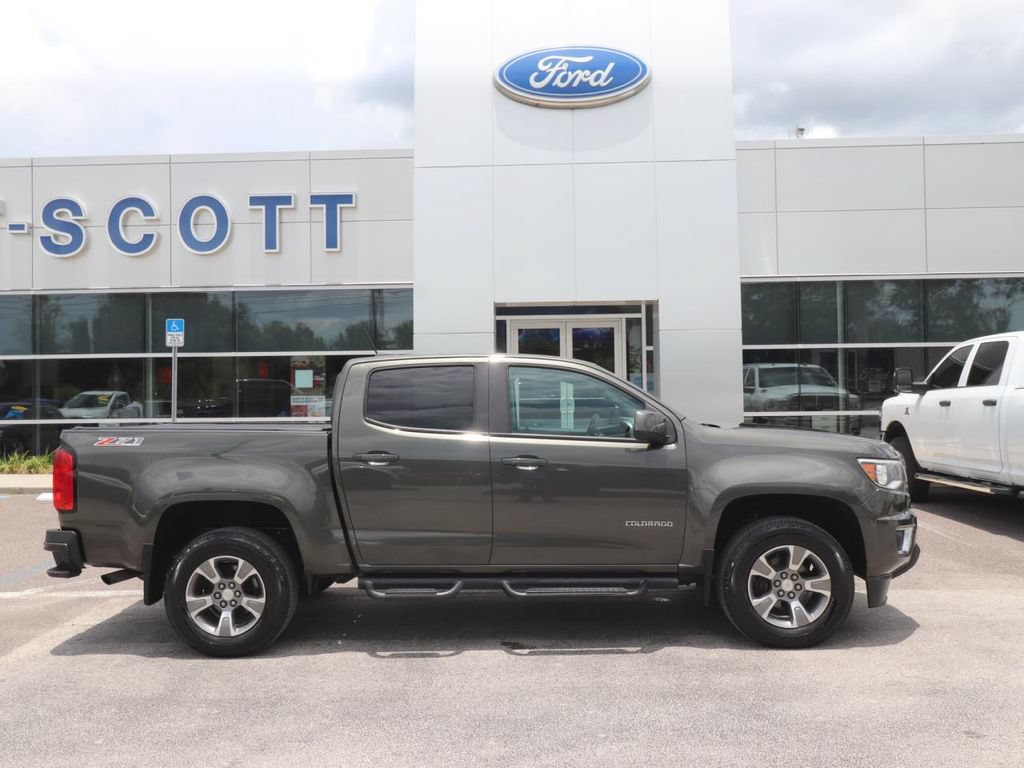 Used 2018 Chevrolet Colorado Z71 AWD/4WD image 16
