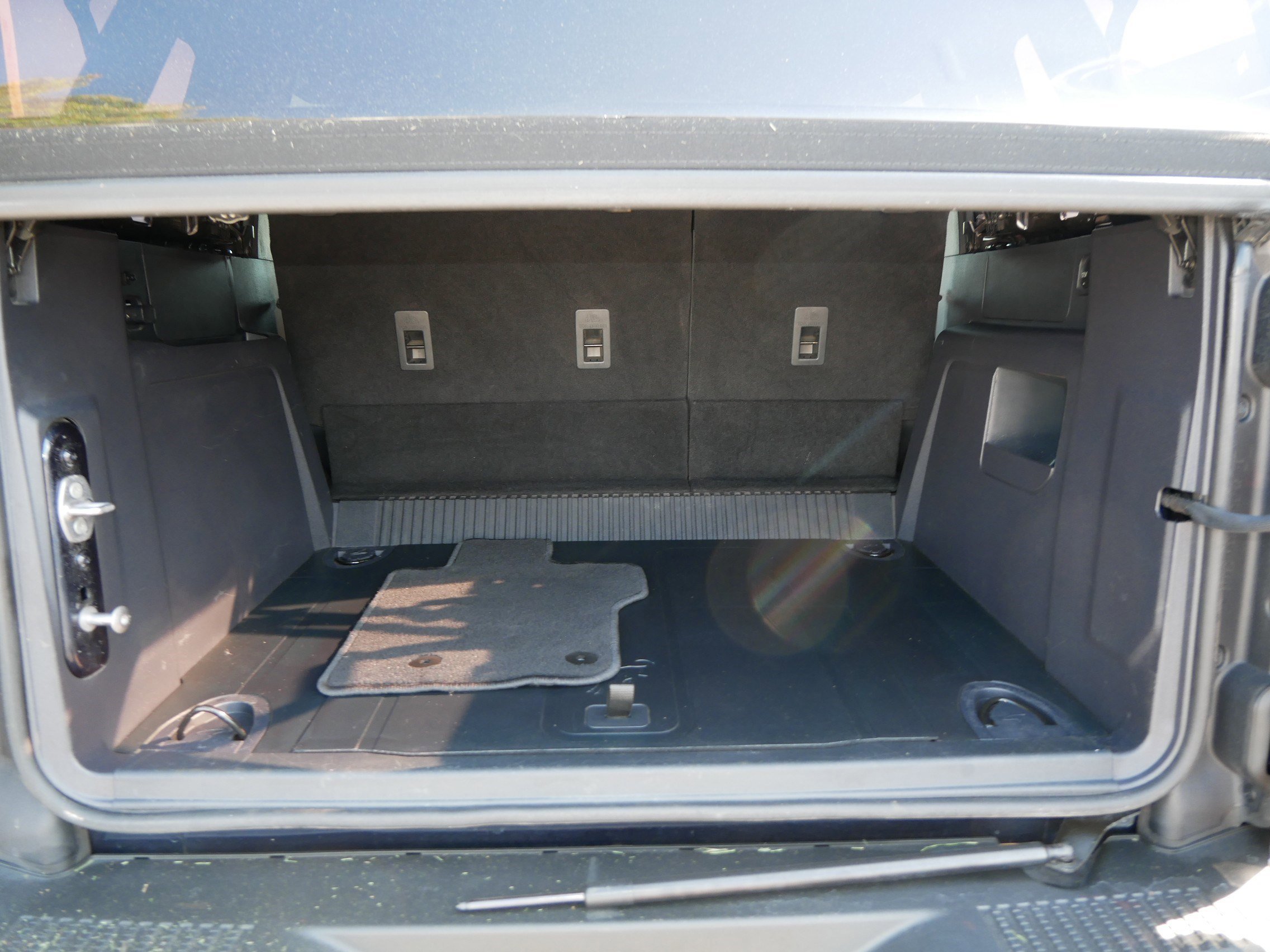 Certified 2021 Ford Bronco Black Diamond image 18