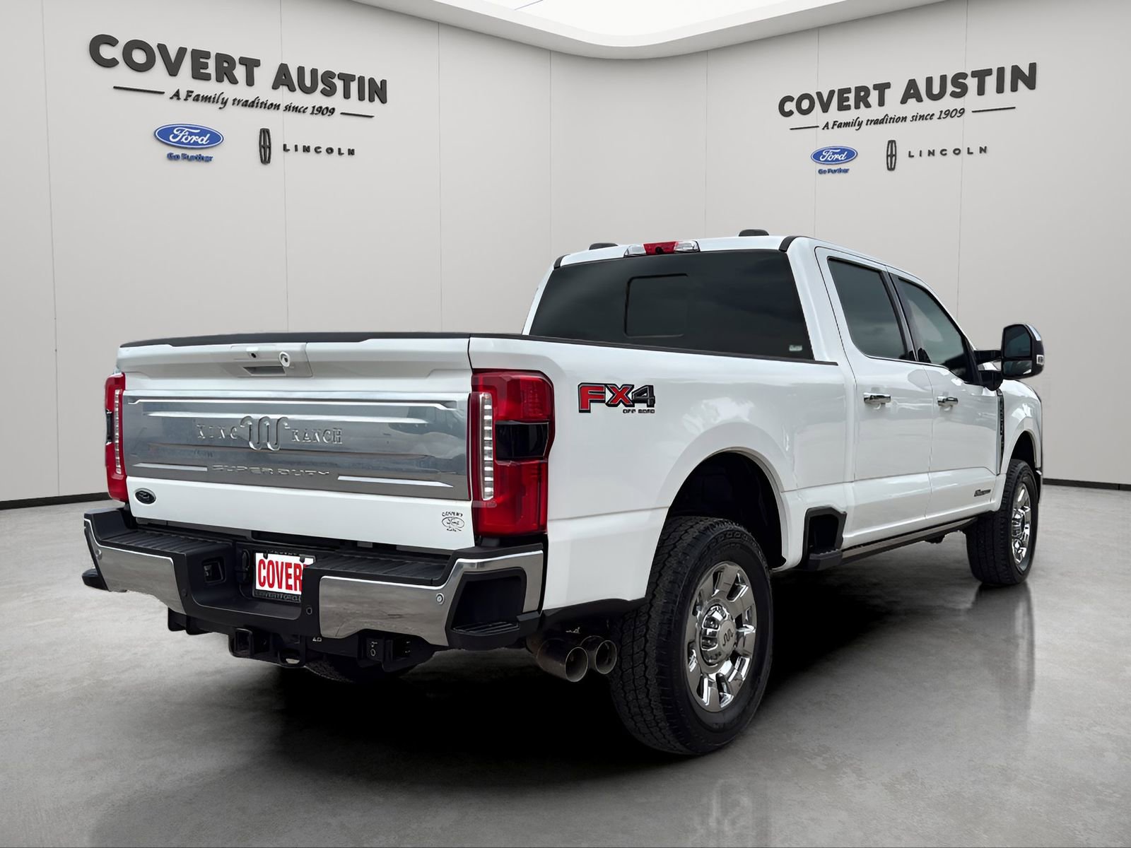 Certified 2025 Ford F250 King Ranch w/ Chrome Package AWD/4WD image 5