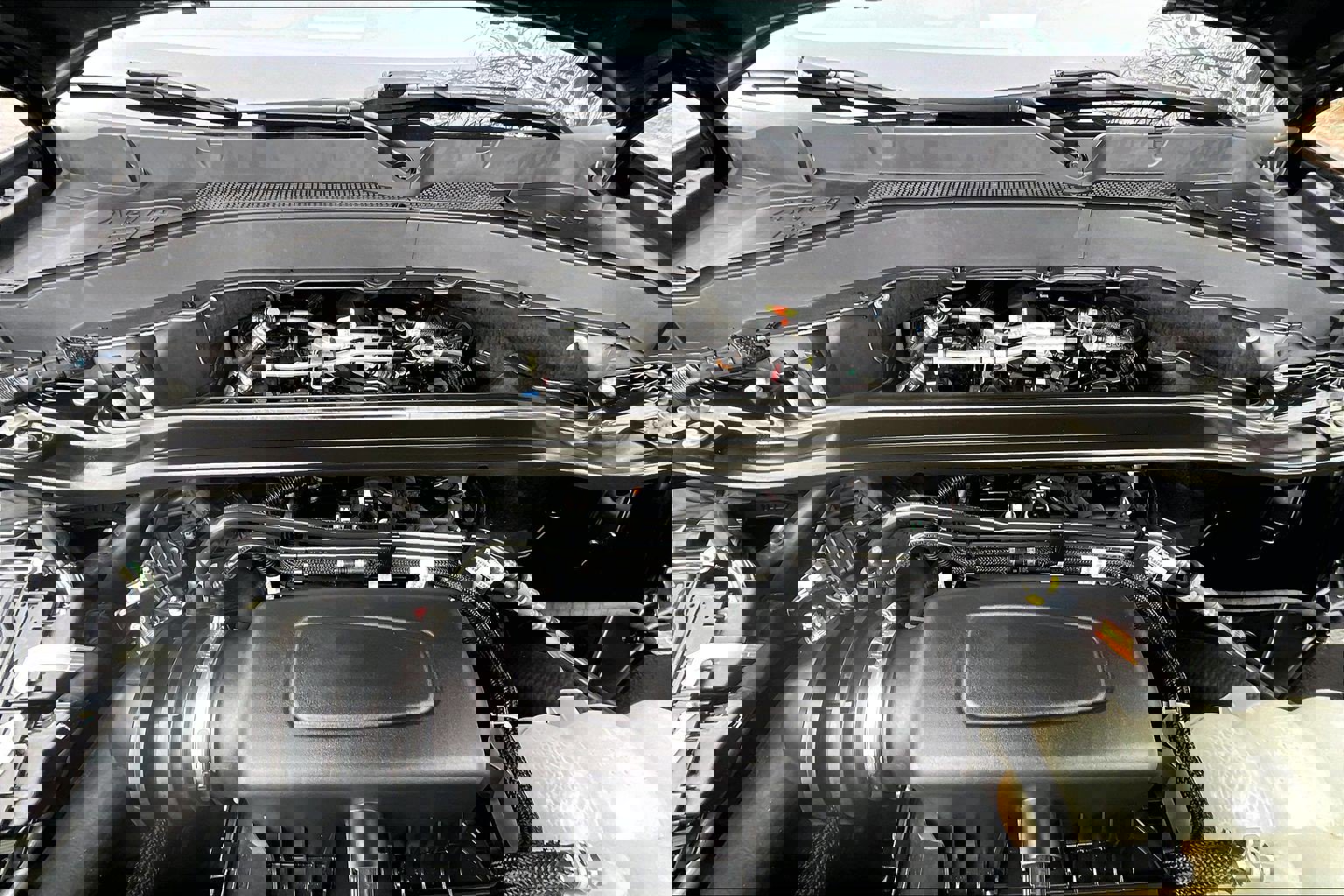 Certified 2022 Ford Explorer Limited w/ Equipment Group 301A image 11