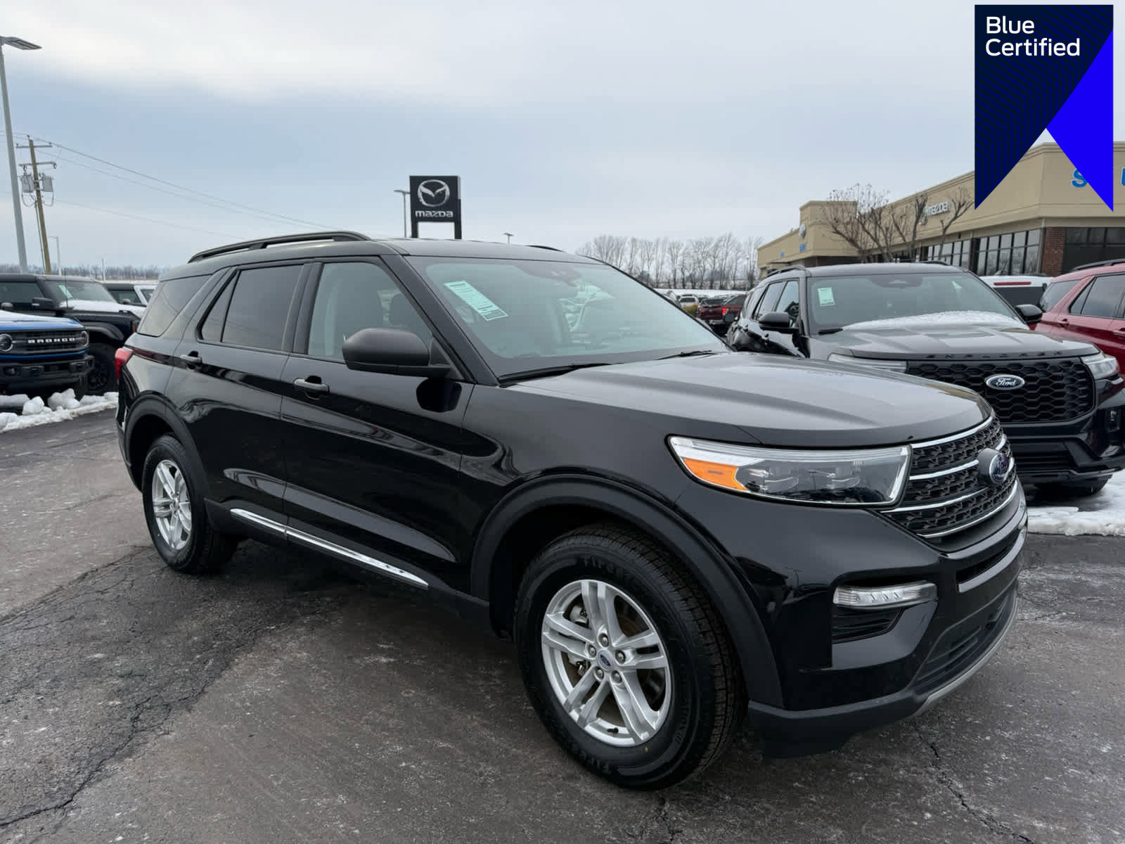 Certified 2023 Ford Explorer XLT w/ Equipment Group 202A